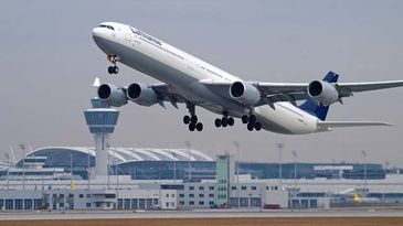 Lufthansa Airbus A340-600 in München
